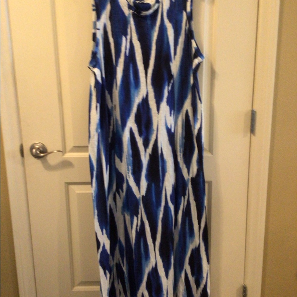 Blue and White Sleeveless Maxi Dress